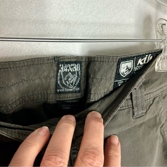 KUHL Pants 34 x 30
Dark Khaki Green - Picture 2 of 6